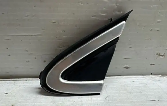 Volvo V40 Plastic wing mirror trim cover 31416473