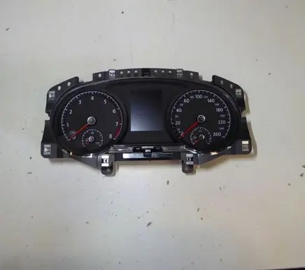 Volkswagen Golf VII Speedometer (instrument cluster) 5g1920950d