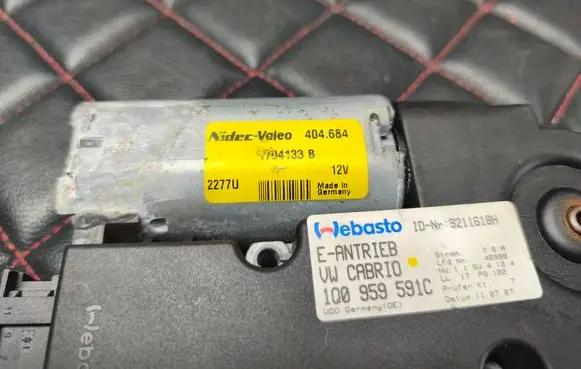 Volkswagen Eos Sunroof motor/actuator 1Q0959591C 404684 9211618H