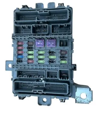 Honda Accord Fuse module tl0g114 7L001L