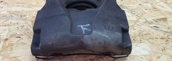 Renault Megane III Front brake caliper