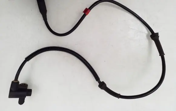 Ford Mondeo MK II ABS brake wheel speed sensor 93BB2B372AG