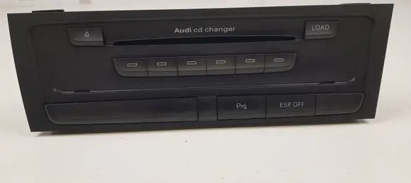 Audi A5 8T 8F CD/DVD changer 8T2035110C