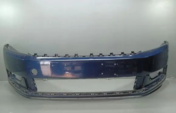 Volkswagen PASSAT Front bumper 3AA807221