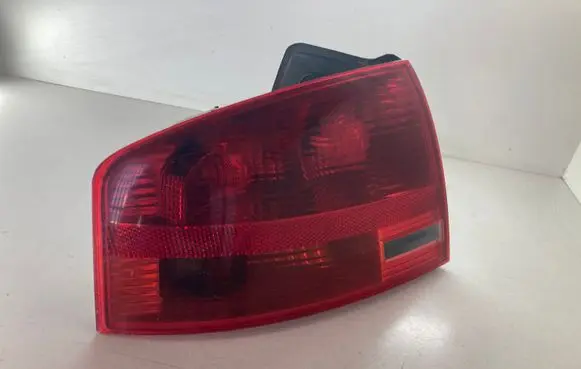 Audi A4 S4 B7 8E 8H Rear/tail lights 965037018624 8E5945095