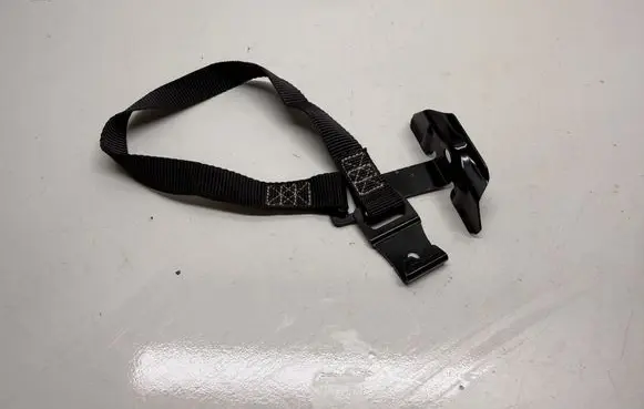Chrysler Pacifica Battery bracket