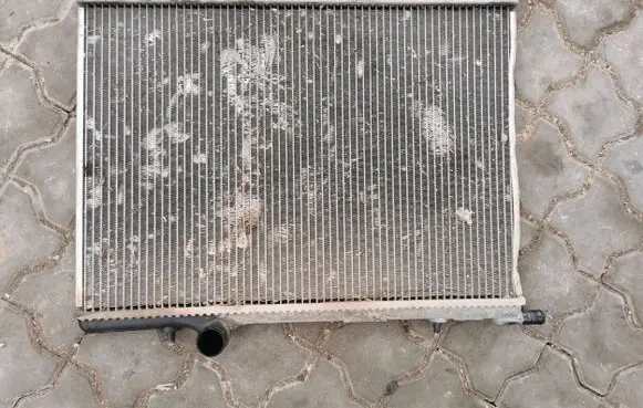 Citroen Berlingo Coolant radiator 9657576380
