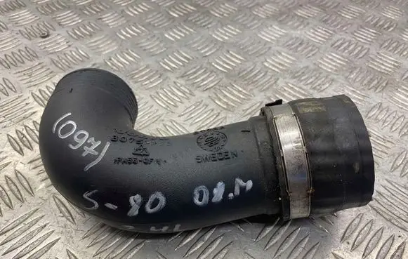 Volvo V70 Intercooler hose/pipe 30751920