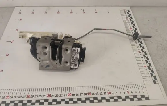 Fiat Freemont Front door lock P04589916AD T76KD3542