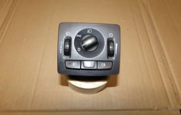 Volvo V50 Light switch 30669736