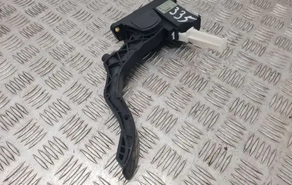 Seat Ibiza III (6L) Accelerator throttle pedal 0281002374 6Q2721503F