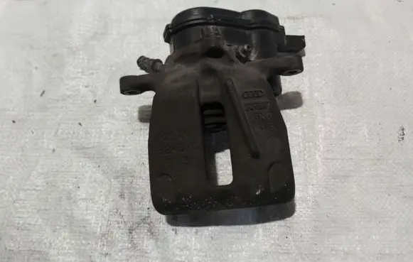 Audi A8 S8 D4 4H Rear brake caliper 8243C