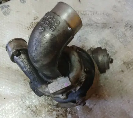 Toyota Corolla Verso AR10 Turbo E1151V4 0A0466