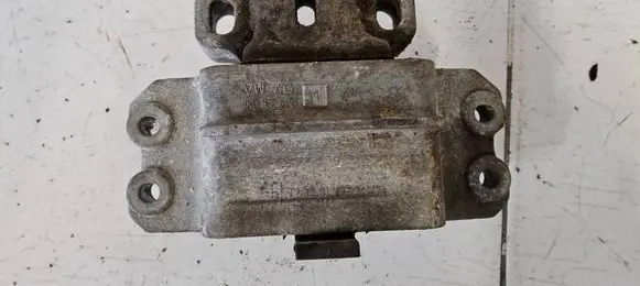 Volkswagen Golf Plus Engine mount bracket 1K0199555