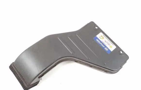 Hyundai Santa Fe Air intake duct part 282102W300