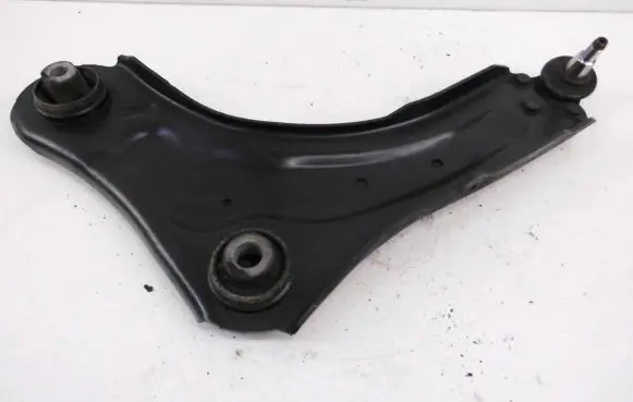 Renault Fluence Front lower control arm/wishbone