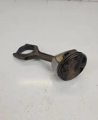 BMW 3 E90 E91 Piston with connecting rod 85L127