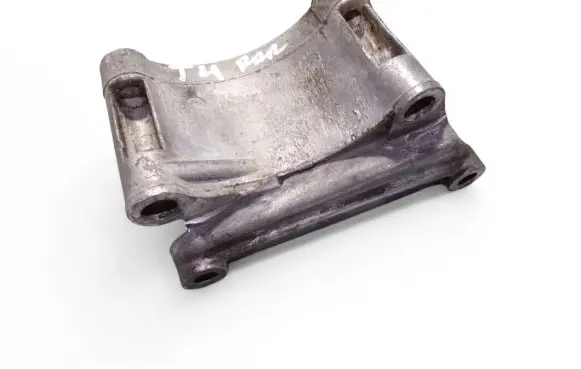 Volkswagen Transporter - Caravelle T4 A/C compressor mount bracket 074260887C