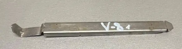 Volvo V50 Headlight/headlamp mounting bracket