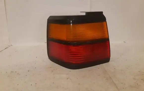 Volkswagen PASSAT B3 Rear/tail lights 357945111