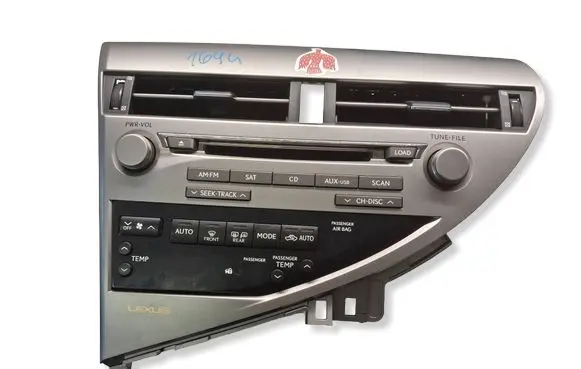 Lexus RX 450H Radio/CD/DVD/GPS head unit 8612048G10 QQKU028P TFPK007483US