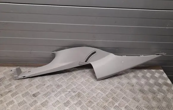 Chevrolet Camaro (C) pillar trim 23368063