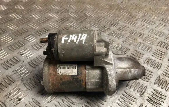 Subaru Forester SJ Starter motor 23300AA710 M000T38571