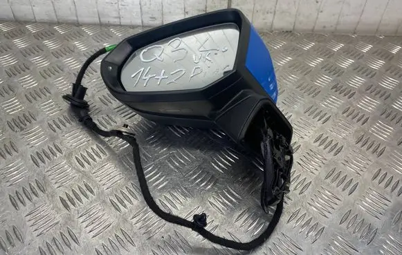 Audi Q3 F3 Front door electric wing mirror 041444