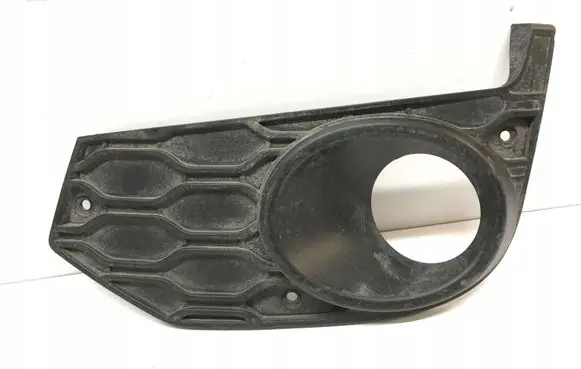 Iveco Daily 6th gen Front fog light trim/grill 5801562216
