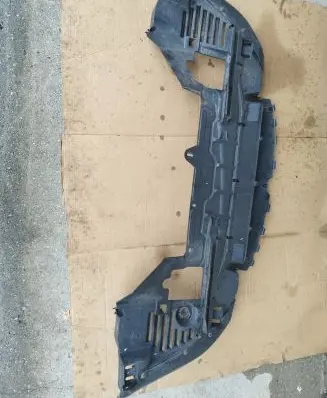 Citroen C5 Front bumper skid plate/under tray 9688137680
