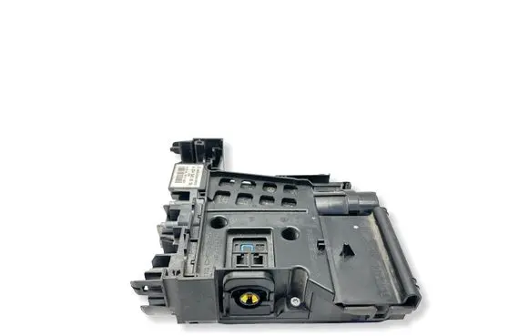 Mercedes-Benz C W204 Fuse module A2045403550