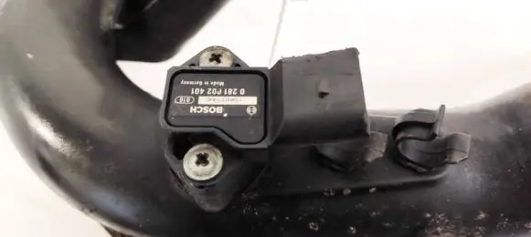 Volkswagen PASSAT B5.5 Air pressure sensor 0281002401