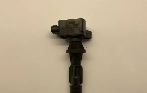High voltage ignition coil