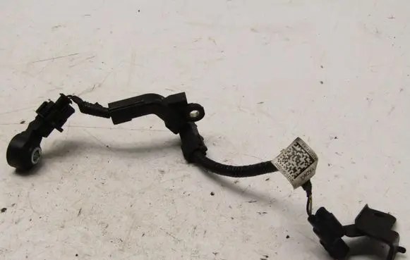 Honda Civic X Detonation knock sensor 69239907