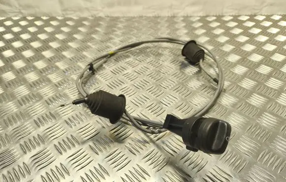 Headlight level height control switch