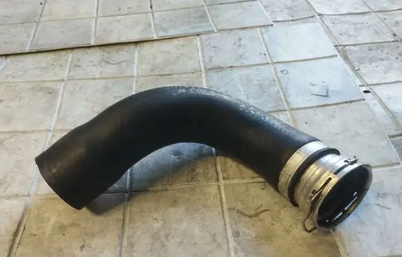 Toyota Corolla Verso AR10 Intercooler hose/pipe 070720