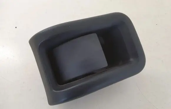 Volvo V70 Engine bonnet (hood) release handle 30779851