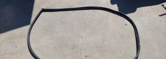 Nissan Murano Z51 Front door rubber seal