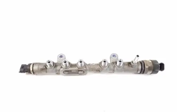Jaguar F-Pace Fuel main line pipe G4D39D280AA