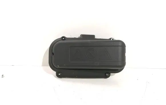 BMW 5 GT F07 Fuse box cover 7555189
