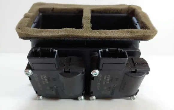 Audi Q7 4L Other center console (tunnel) element 7L0820526C