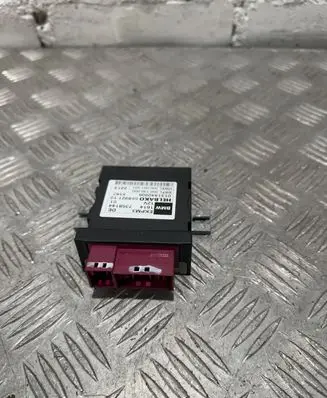 BMW 1 F20 F21 Fuel injection pump control unit/module 7358144