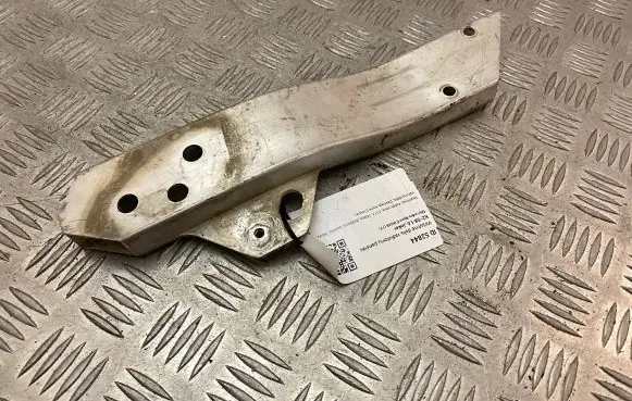 Top upper radiator support slam panel