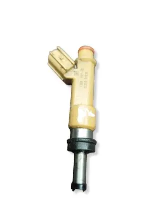 Toyota Avensis T270 Fuel injector 138092728 232500T030