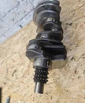 Mercedes-Benz E C207 W207 Crankshaft R64210