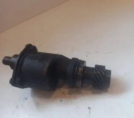 Audi A4 S4 B5 8D Vacuum pump 028207A