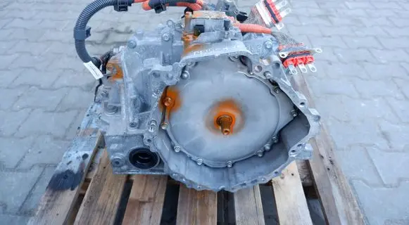 Toyota Prius+ (ZVW40) Automatic gearbox 3090047072 3090047073