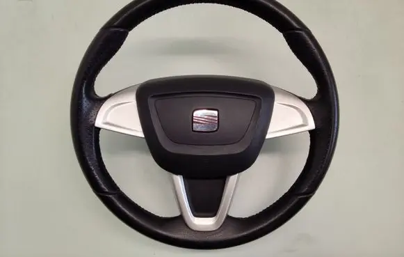 Seat Ibiza IV (6J,6P) Steering wheel