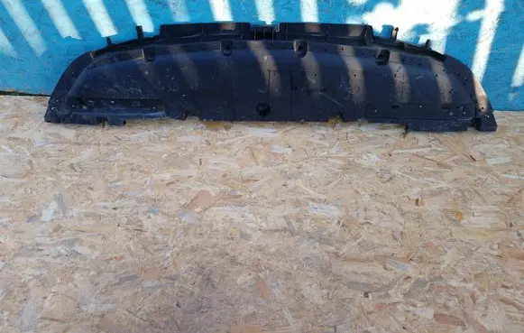 Renault Scenic E-Tech V Front bumper skid plate/under tray 638446819R