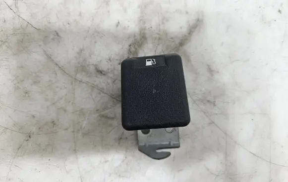 Mitsubishi Pajero Fuel cap release pull handle 
